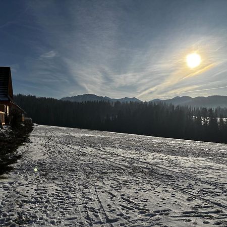 Witowianskie Domki Z Kominkiem, Jacuzzi I Sauna Dzianisz Bagian luar foto