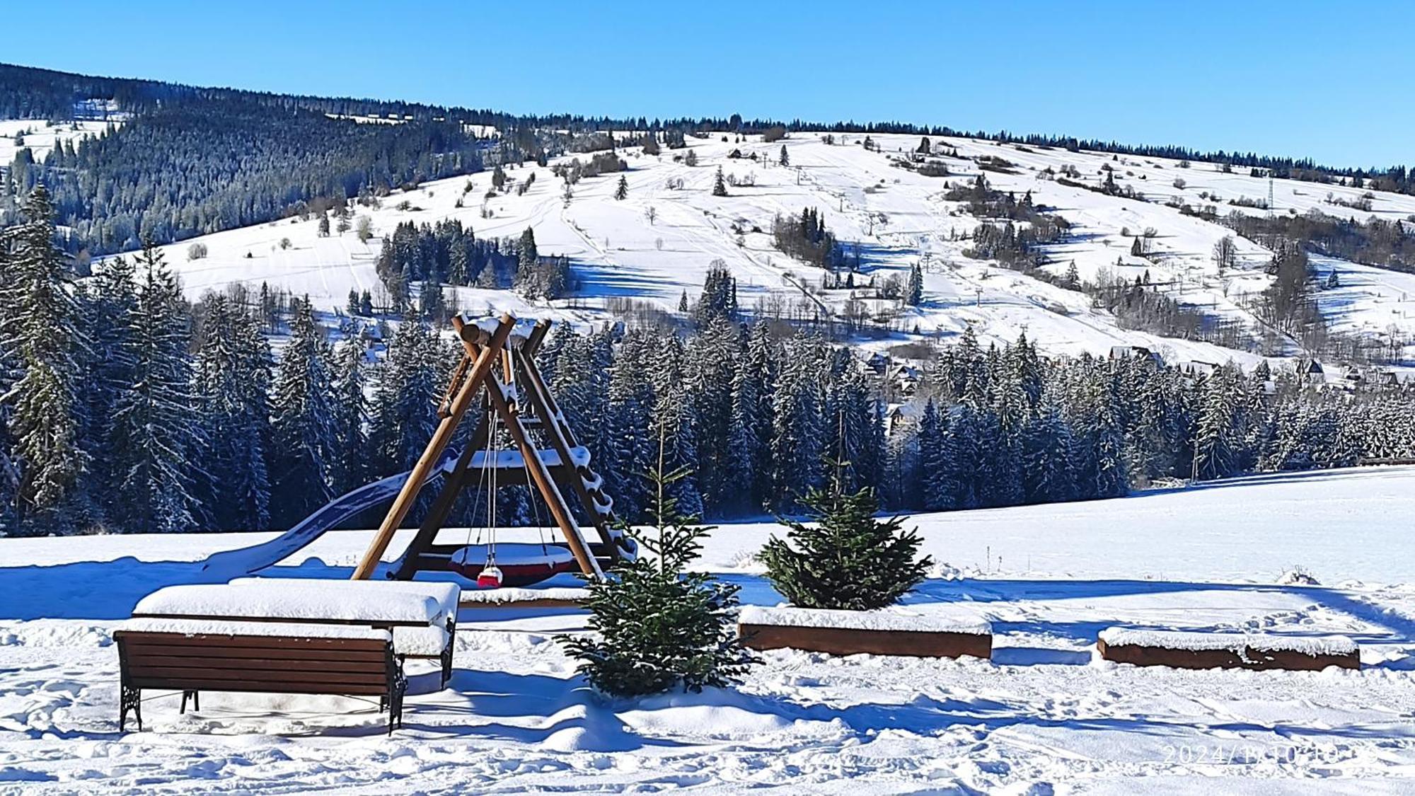 Witowianskie Domki Z Kominkiem, Jacuzzi I Sauna Dzianisz Bagian luar foto