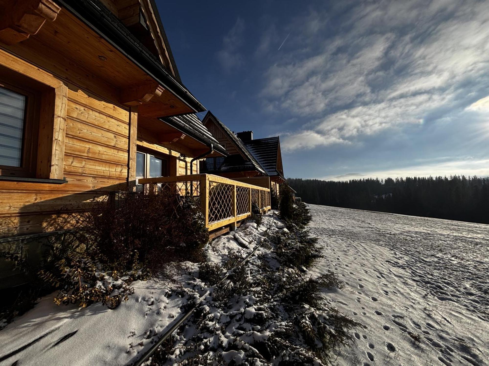 Witowianskie Domki Z Kominkiem, Jacuzzi I Sauna Dzianisz Bagian luar foto