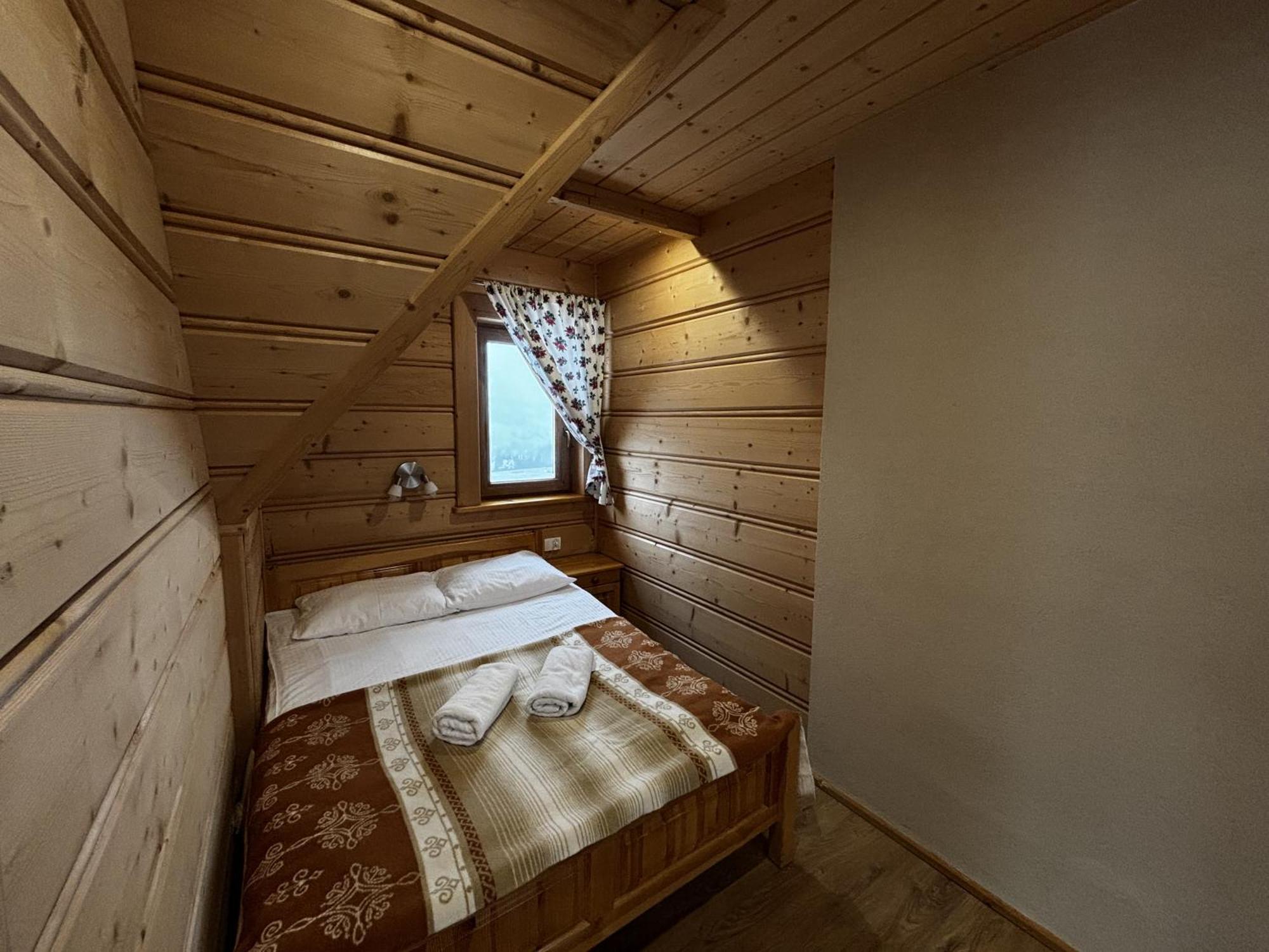 Witowianskie Domki Z Kominkiem, Jacuzzi I Sauna Dzianisz Bagian luar foto